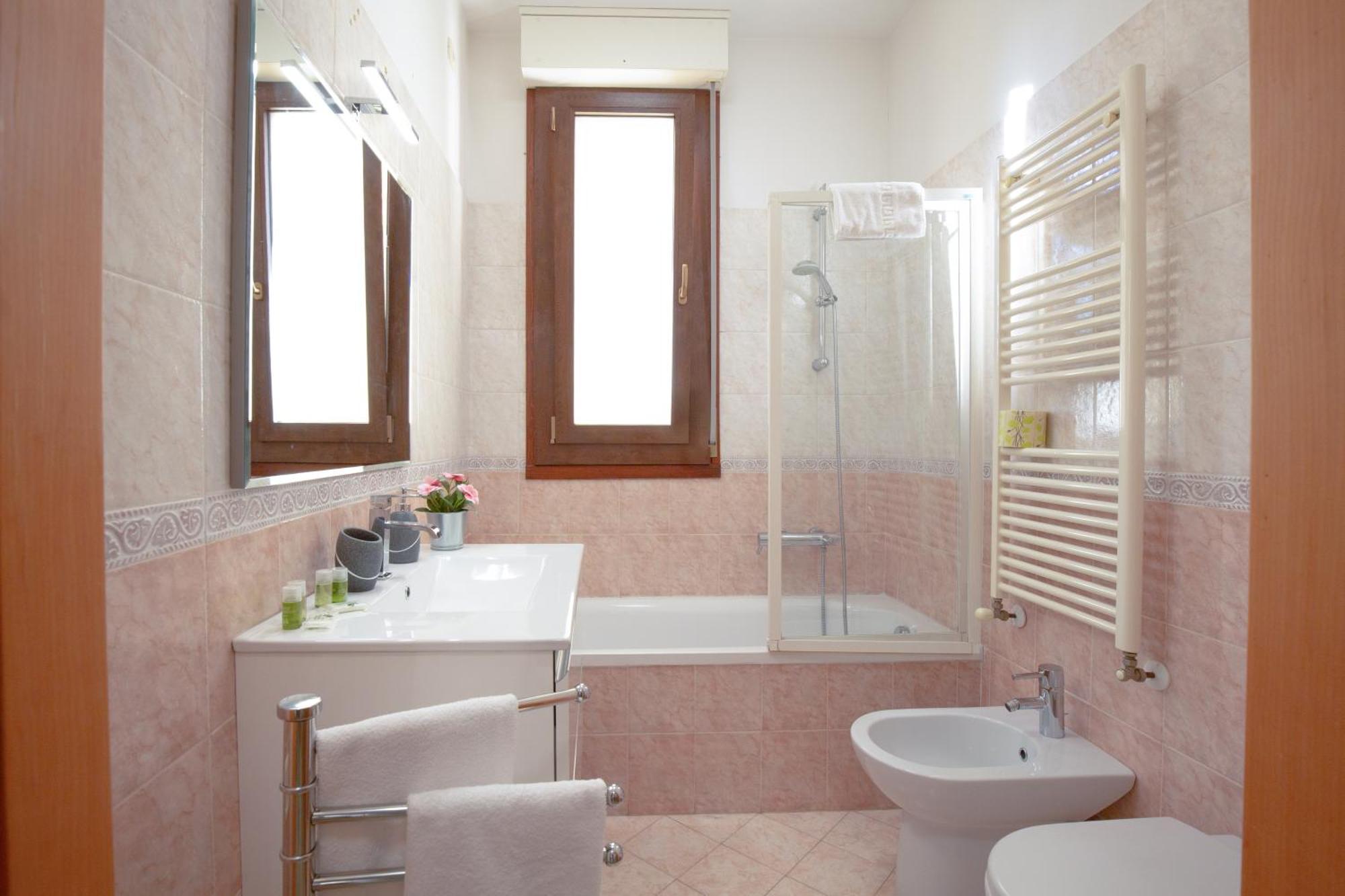 Mydreamcastelnuovo Parking Free Apartment